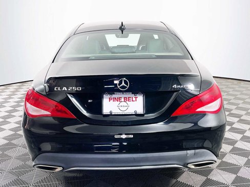 Used 2018 Mercedes-Benz CLA 250 4MATIC image 5