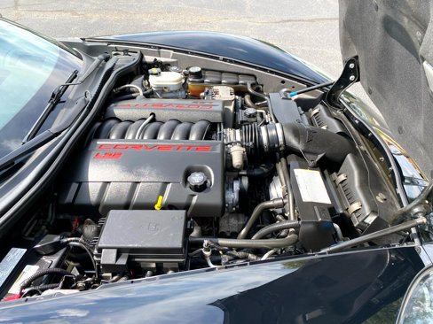 Used 2005 Chevrolet Corvette Convertible w/ Preferred Equipment Group image 46