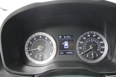 Used 2021 Hyundai Venue SE image 12