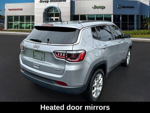 Used 2022 Jeep Compass Latitude image 8