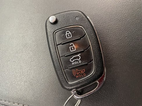 Used 2019 Hyundai Tucson SE image 20