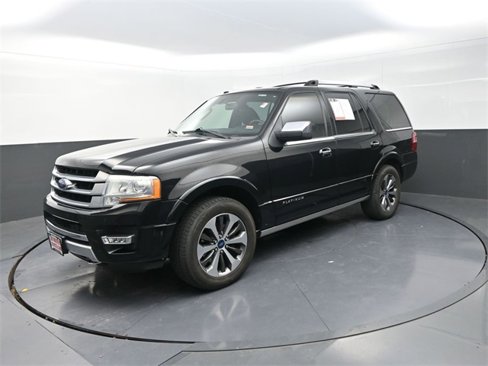 Used 2016 Ford Expedition Platinum image 3