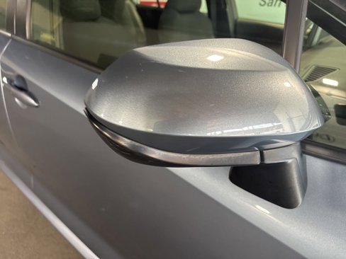 Used 2021 Toyota Corolla L image 9