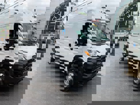 Used 2023 RAM ProMaster 2500 image 2