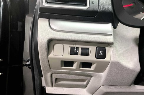 Used 2018 Subaru Forester 2.5i Premium w/ All-Weather Package image 33