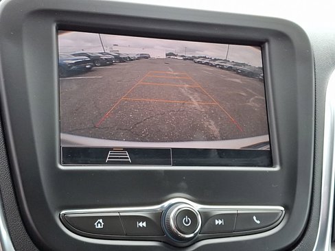 Used 2022 Chevrolet Equinox LT image 25