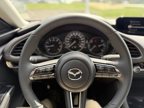 New 2025 MAZDA MAZDA3 s image 18