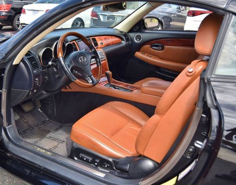 Used 2005 Lexus SC 430 Convertible image 23