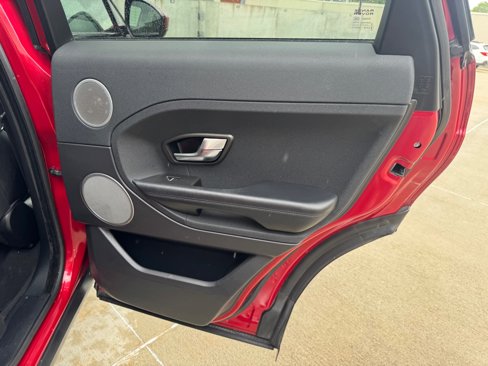 Used 2014 Land Rover Range Rover Evoque Pure Premium image 24