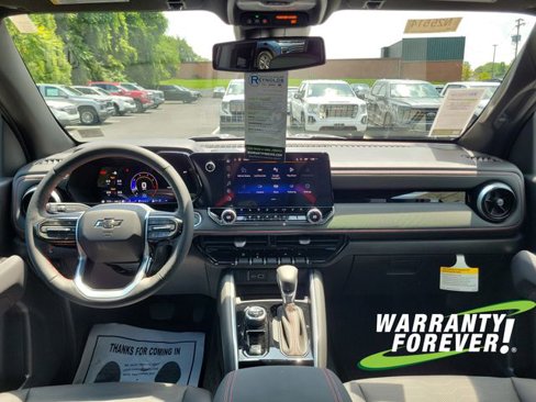 New 2025 Chevrolet Colorado Z71 w/ Technology Package image 10