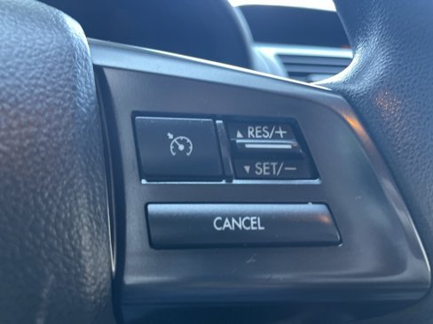 Used 2013 Subaru Crosstrek 2.0i Premium image 12