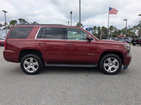 Used 2020 Chevrolet Tahoe LT w/ Luxury Package image 3