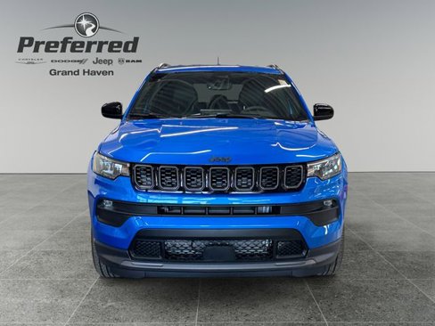 New 2026 Jeep Compass Latitude image 4