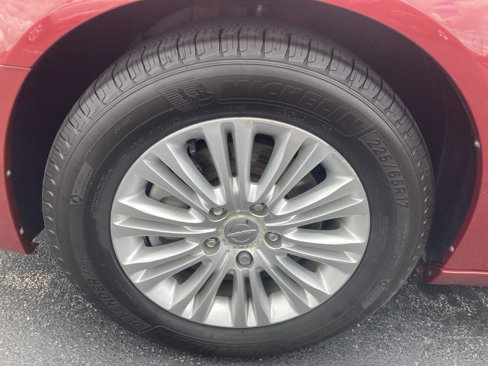 Used 2013 Chrysler Town & Country Touring-L w/ Premium Group image 31
