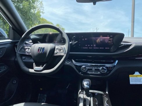 New 2025 Buick Envista Sport Touring w/ Convenience I Package image 25