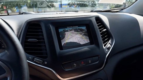 Used 2021 Jeep Cherokee Latitude Plus image 27