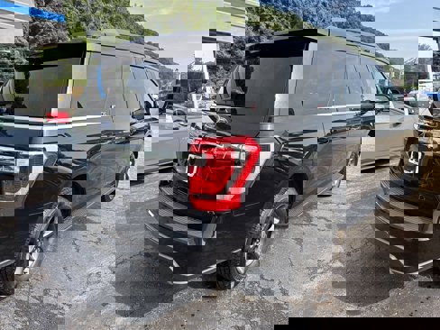 Used 2021 Ford Expedition XL image 5