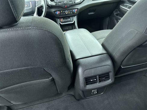 Used 2020 GMC Terrain SLE image 21