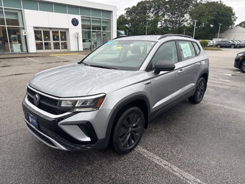 Certified 2023 Volkswagen Taos S image 5