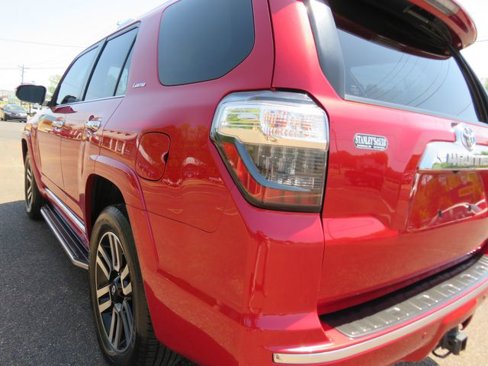 Used 2017 Toyota 4Runner Limited image 13
