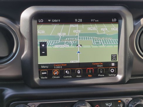 Used 2023 Jeep Gladiator Sport image 27