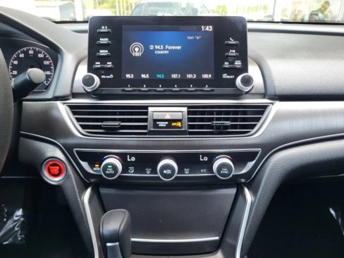 Used 2018 Honda Accord LX image 26