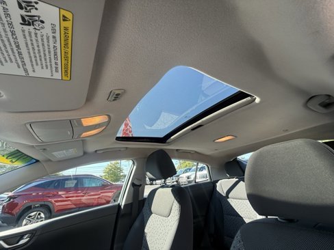 Used 2018 Hyundai Ioniq SEL w/ SEL Tech Package 02 image 16