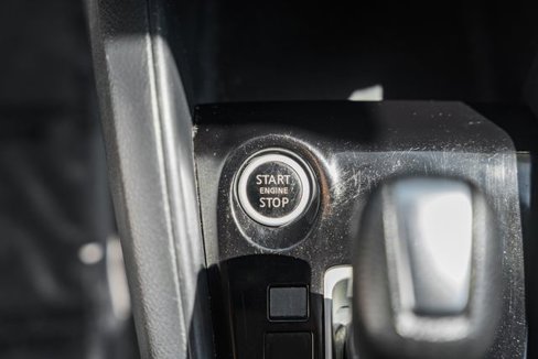 Used 2020 Nissan Kicks S image 26