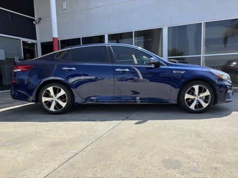 Used 2020 Kia Optima S image 2
