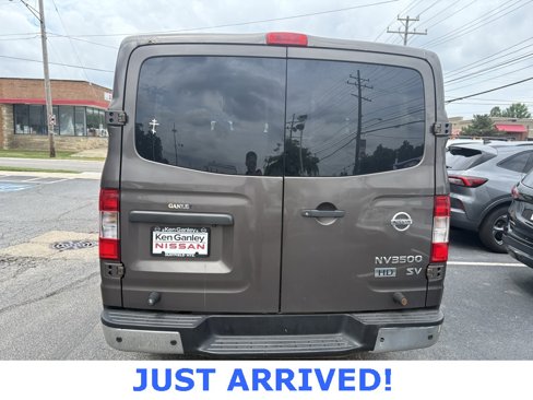 Used 2013 Nissan NV 3500 SV image 6