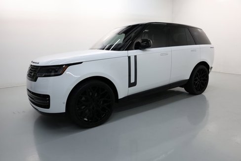 Used 2023 Land Rover Range Rover SE image 56