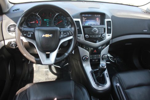 Used 2013 Chevrolet Cruze LT w/ RS Package image 10