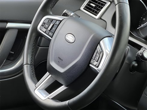 Used 2019 Land Rover Discovery Sport SE image 30