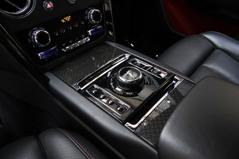 Used 2021 Rolls-Royce Cullinan Black Badge image 20