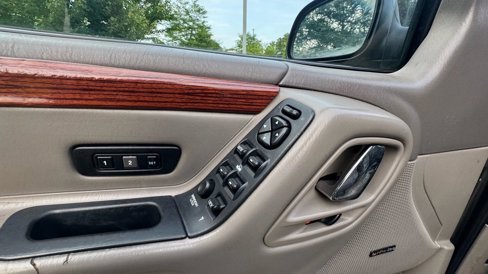 Used 1999 Jeep Grand Cherokee Limited image 10