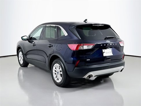 Used 2021 Ford Escape SE image 9