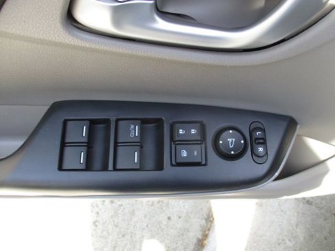 Used 2012 Honda Civic Hybrid Sedan image 15