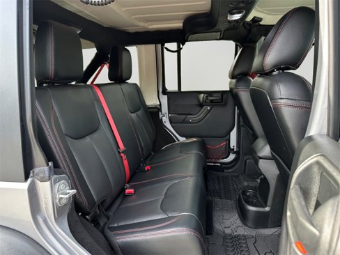 Used 2017 Jeep Wrangler Unlimited Rubicon image 13