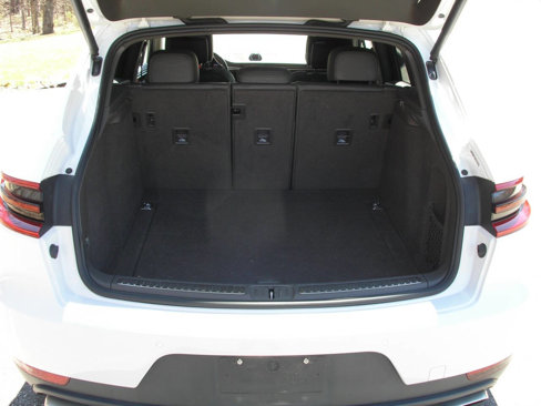 Used 2017 Porsche Macan image 6