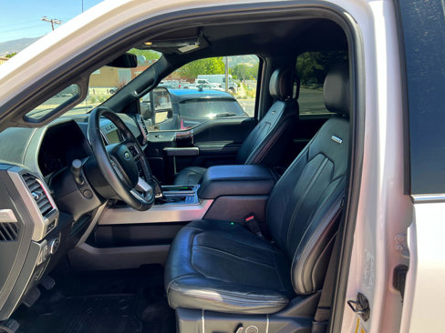 Used 2015 Ford F150 Platinum w/ Equipment Group 701A Luxury image 20