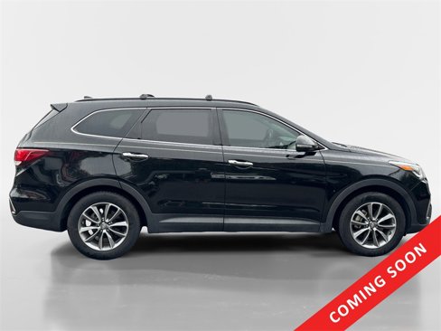 Used 2017 Hyundai Santa Fe Limited image 8
