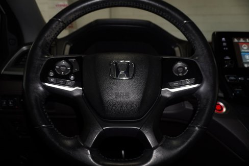 Used 2018 Honda Odyssey Touring image 23