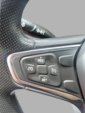 Used 2020 Chevrolet Malibu LS image 19