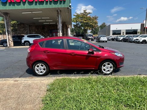 Used 2015 Ford Fiesta SE image 8