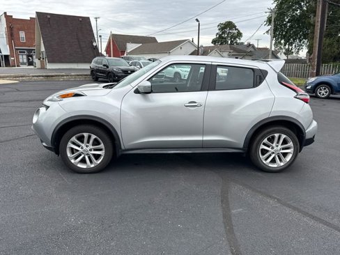 Used 2015 Nissan Juke S image 4