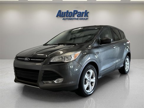 Used 2016 Ford Escape SE image 3
