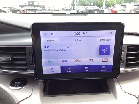 Used 2024 Ford Explorer XLT w/ Equipment Group 202A image 22
