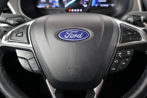 Used 2024 Ford Edge SEL image 29