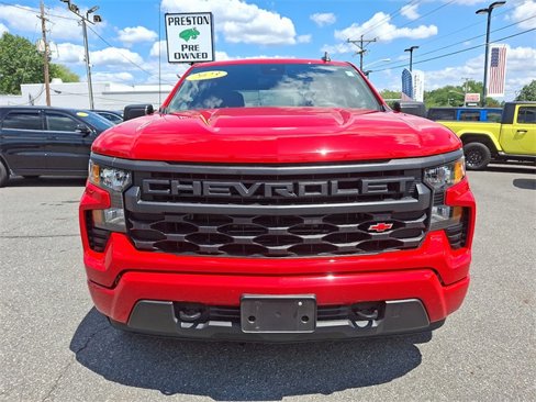 Used 2023 Chevrolet Silverado 1500 Custom image 2