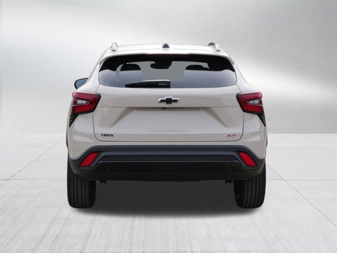New 2026 Chevrolet Trax RS image 4